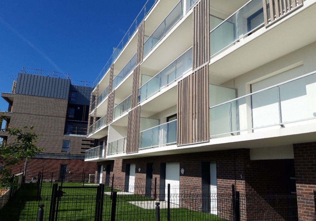 Façade d'un logement proche de l'aéroport de Lesquin - LG Stay